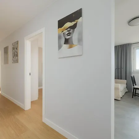 Bright With A Balcony Offering A Panoramic View Of The